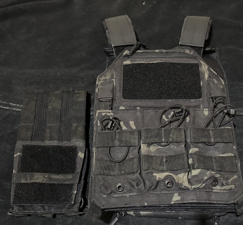 真品LBX戰術背心+後掛背包