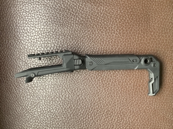 ction Army AAP-01 摺疊後托組