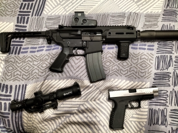 apfg mcx rattler 5.5吋 gbb和aimtac 1-4.5*26狙擊鏡還有一把手槍