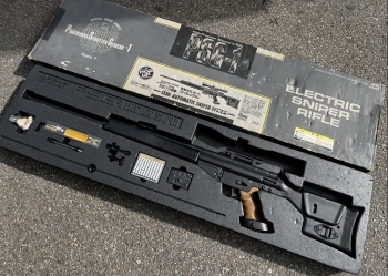 二手九成新日本馬牌 MARUI PSG-1 電動槍，AEG電動狙擊槍（不含狙擊鏡）售價10000