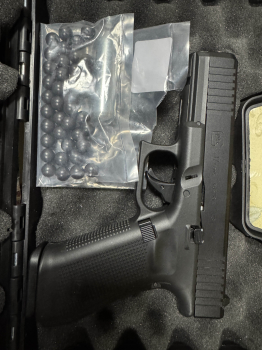 G17 T4E金真暴木倉 附槍套、耗材