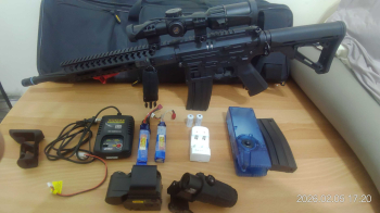 神龍MK8 9.3 M4 AEG + 零配件