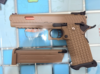 E&C TTI 沙 John Wick Taran TAN HI-CAPA 5.1 GBB