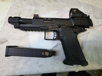 KIZUNA WORKS BSK43 黑色(含紅點轉接座)