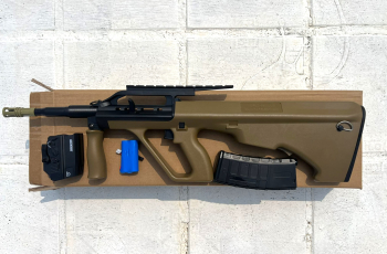 沙色 AUG 電動水彈槍 (已售出)