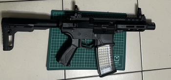 G&G CM16 Batto CQB 緊湊型電動槍（附電池｜功能正常）