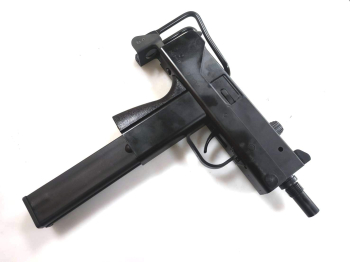 M11
