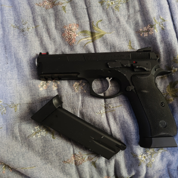 Kj  cz sp01 一槍兩匣
