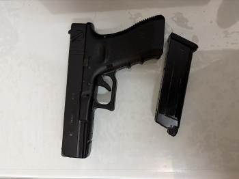 We g18 (已售出）