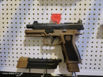 Vfc p320 xcarry 一槍兩匣盒說全