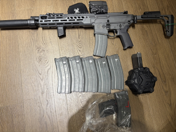 VFC MCX GBB