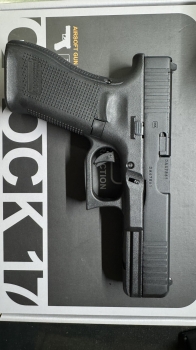 SRC G17 Gen5 GBB 售3500 SRC G17 Gen5 GBB 售3500