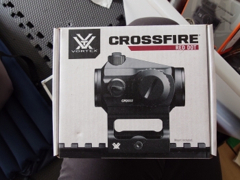 【物品名稱】: MARUI 馬牌 AKX GBB 瓦斯槍含vortex紅點 【物品名稱】: MARUI 馬牌 AKX GBB 瓦斯槍含vortex紅點