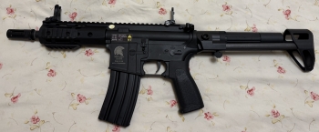 S&T V3 M4 URX4 PDW-S 全新 S&T V3 M4 URX4 PDW-S 全新