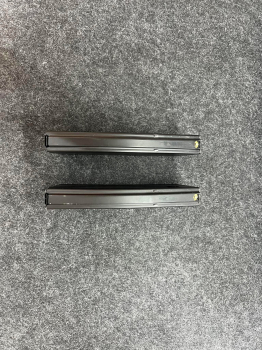 WE M4 V2 鐵夾兩個 (無漏氣) WE M4 V2 鐵夾兩個 (無漏氣)