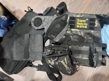 UMAREX H8R 轉輪 CO2手槍|防彈背心、護臉、練習靶 等⋯整圖全部 UMAREX H8R 轉輪 CO2手槍|防彈背心、護臉、練習靶 等⋯整圖全部