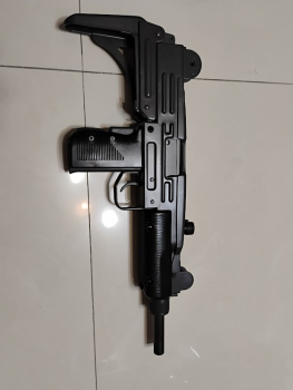 東北uzi大烏茲一槍四夾 東北uzi大烏茲一槍四夾