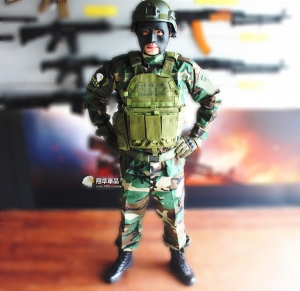 【翔準軍品AOG】特戰美軍 迷彩 套服 頭盔 手套 S腰帶 戰術背心 戰鬥靴 新手  特價 全配