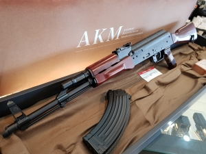 【翔準軍品AOG】 TOKYO MARUI 馬牌 AKM GBB 瓦斯步槍 生存遊戲 後座力 瓦斯槍