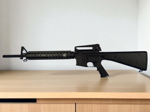 【翔準AOG】《二手槍》(僅存一隻) M16外觀 殺肉槍 一槍 超值 超划算 收藏 愛槍 拆零件 DIY 固定托