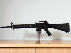 【翔準AOG】《二手槍》(僅存一隻) M16 瓦斯槍 殺肉槍 一槍 超值 超划算 收藏 愛槍 拆零件 DIY 固定托