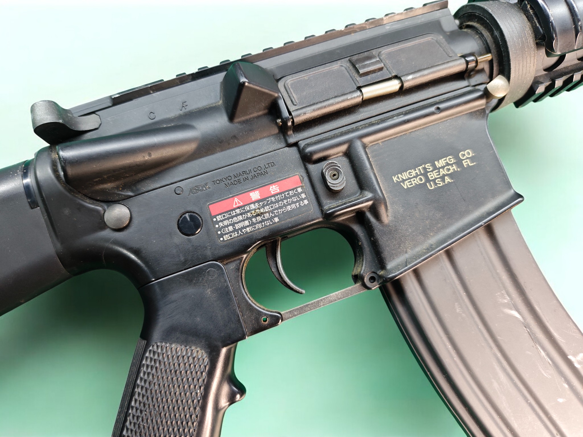 【翔準AOG】《二手槍》(僅存一隻) Marui SR16 電動槍 殺肉槍 一槍 超值 超划算 收藏 愛槍 拆零件 DIY 固定托AEG A0005 【翔準AOG】《二手槍》(僅存一隻) Marui SR16 電動槍 殺肉槍 一槍 超值 超划算 收藏 愛槍 拆零件 DIY 固定托AEG A0005