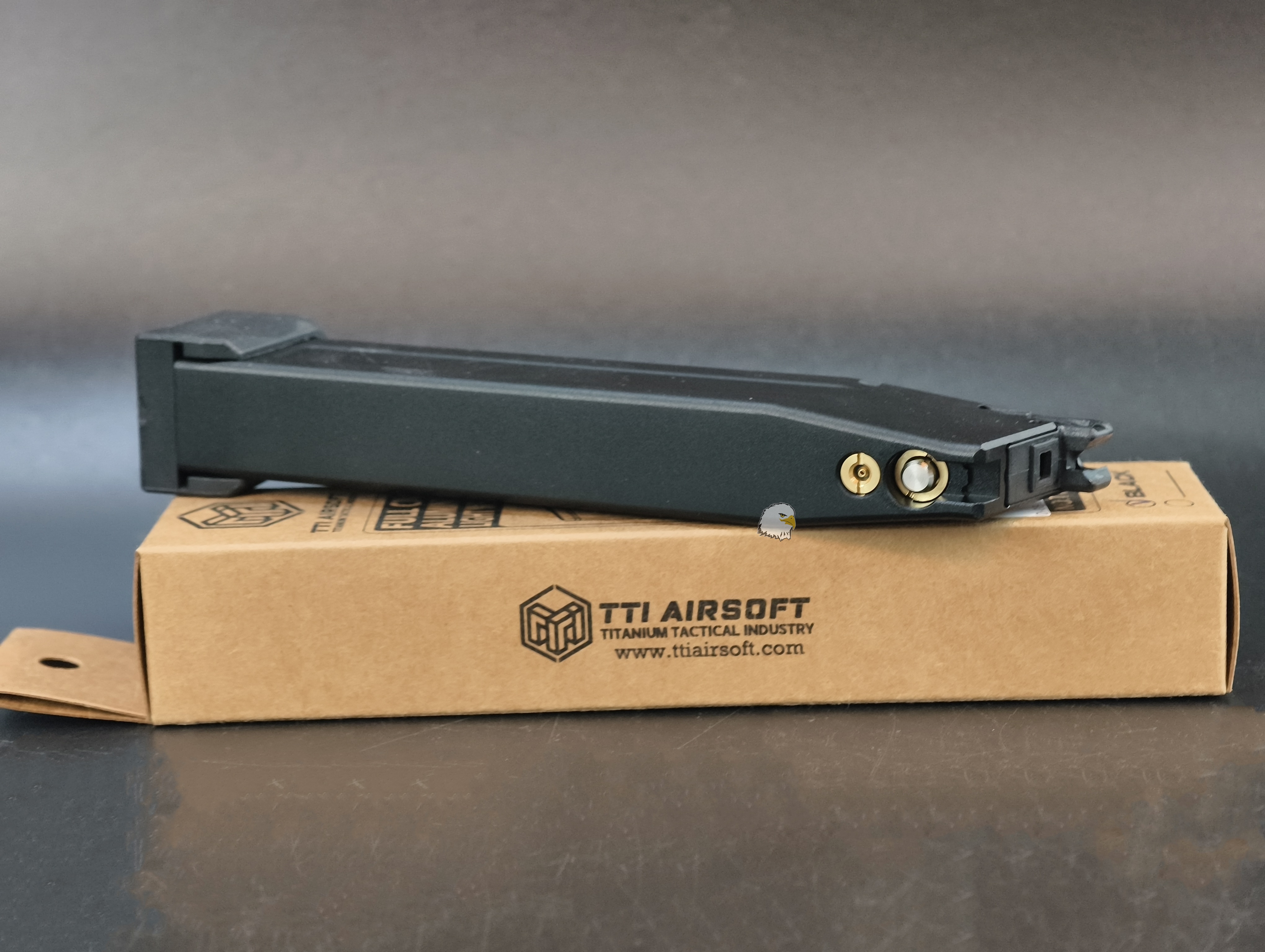 【翔準AOG】TTI airsoft Hi-capa 40發 輕量化長彈匣 (黑)TTI-M0006B 適用TM/WE/VORSK/ARMY 【翔準AOG】TTI airsoft Hi-capa 40發 輕量化長彈匣 (黑)TTI-M0006B 適用TM/WE/VORSK/ARMY