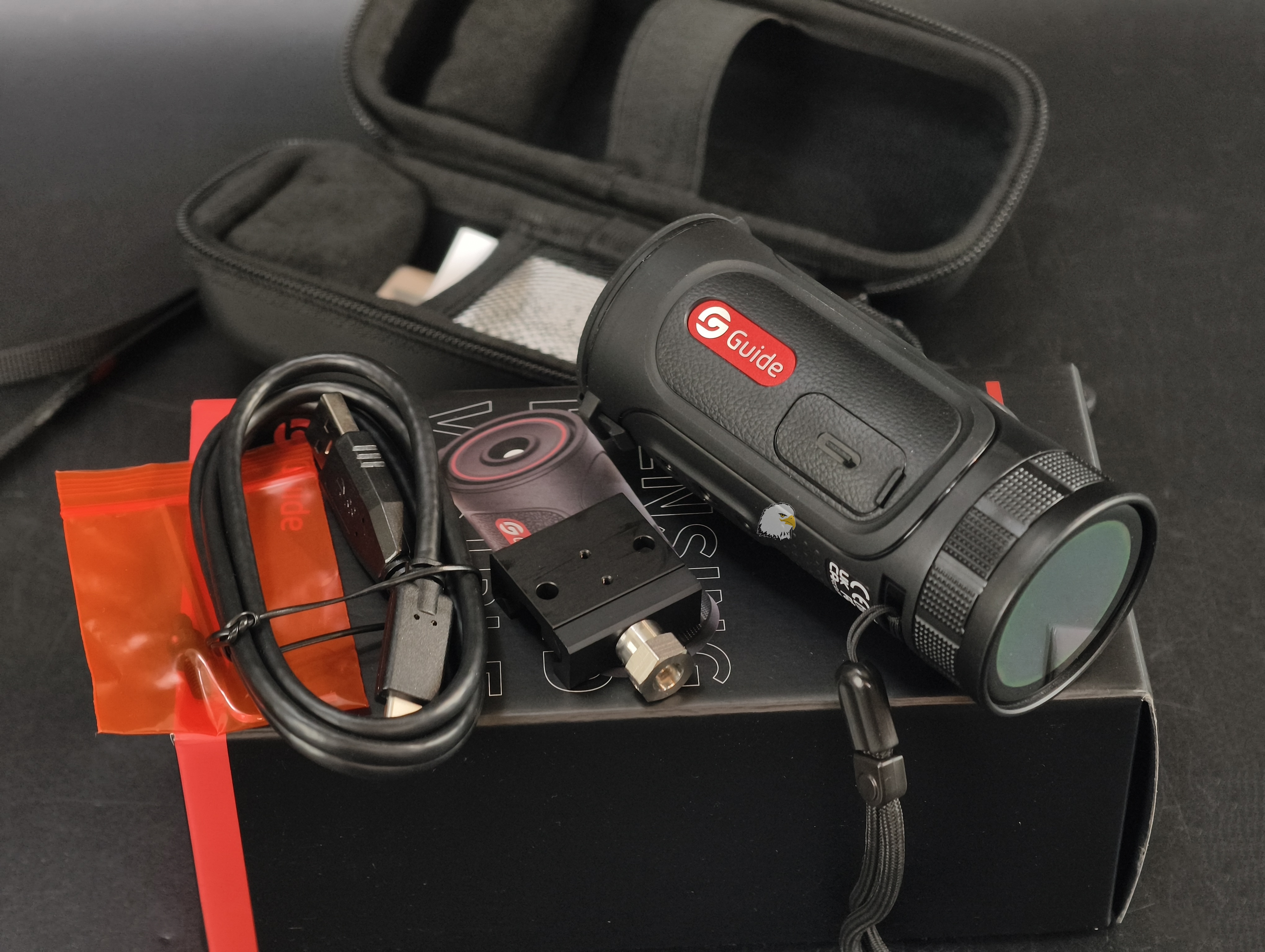 【翔準AOG】T-EAGLE Guide TE211M 熱顯像儀夜視 單筒夜視 熱成像 WiFi錄影款256 夜間連線手機App 【翔準AOG】T-EAGLE Guide TE211M 熱顯像儀夜視 單筒夜視 熱成像 WiFi錄影款256 夜間連線手機App