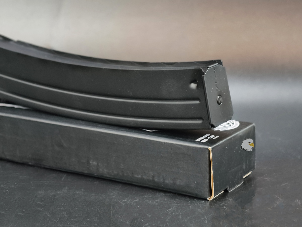 【翔準AOG】S&T SMG Sterling 無聲彈匣 50連 DA-STMAG05 9mm 造型長彈匣 金屬外殼 【翔準AOG】S&T SMG Sterling 無聲彈匣 50連 DA-STMAG05 9mm 造型長彈匣 金屬外殼