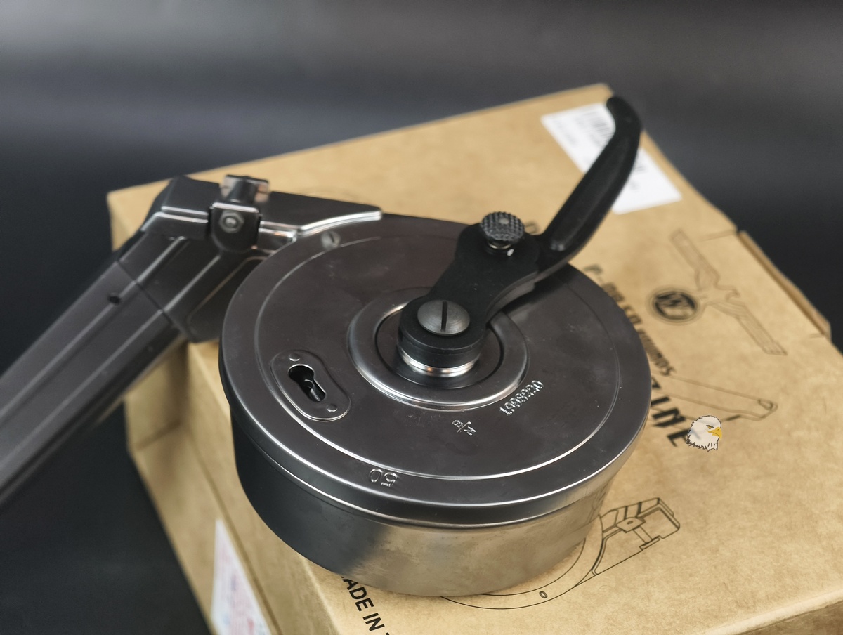 【翔準AOG】WE P08 50發 鼓型瓦斯彈鼓(黑/銀)D-01-029B 4吋 6吋 Artillery 蝸牛鼓 GBB 彈匣 【翔準AOG】WE P08 50發 鼓型瓦斯彈鼓(黑/銀)D-01-029B 4吋 6吋 Artillery 蝸牛鼓 GBB 彈匣