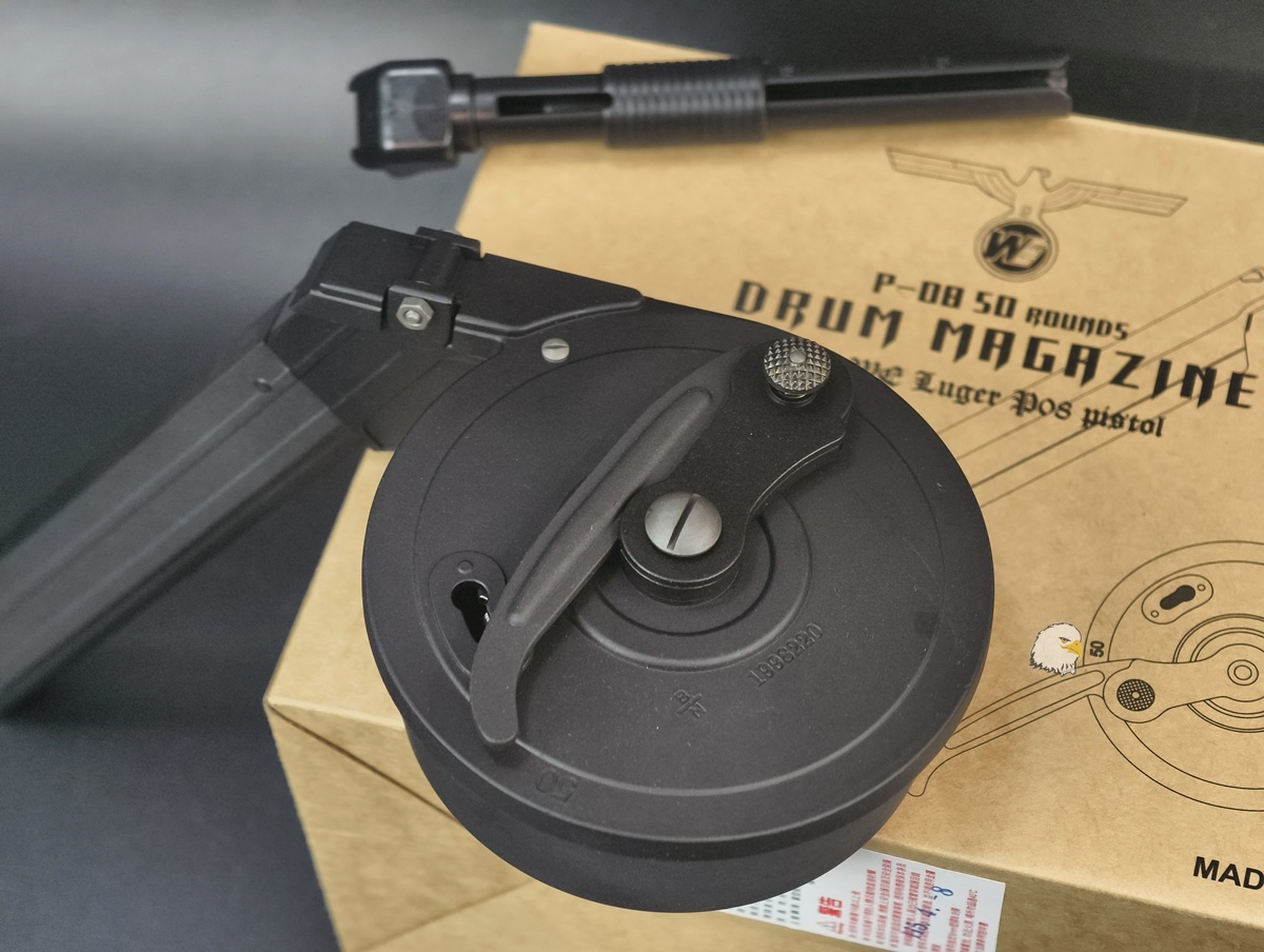 【翔準AOG】WE P08 50發 鼓型瓦斯彈鼓(黑/銀)D-01-029B 4吋 6吋 Artillery 蝸牛鼓 GBB 彈匣 【翔準AOG】WE P08 50發 鼓型瓦斯彈鼓(黑/銀)D-01-029B 4吋 6吋 Artillery 蝸牛鼓 GBB 彈匣