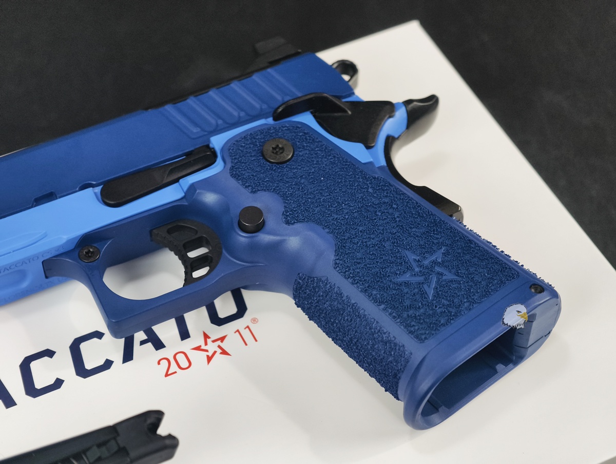 【翔準AOG】EMG Staccato CS 藍色 新版瓦斯手槍D-08-0807CB(Master Grip)瓦斯槍 GBB藍版 【翔準AOG】EMG Staccato CS 藍色 新版瓦斯手槍D-08-0807CB(Master Grip)瓦斯槍 GBB藍版