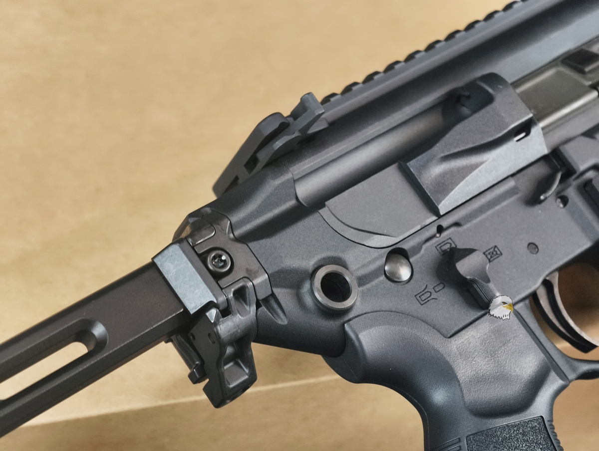 【翔準AOG】APFG Rattler LT GBBR(雙彈匣版)D-APFGS009S PDW SIG Airsoft折疊托全金屬VFC系統 【翔準AOG】APFG Rattler LT GBBR(雙彈匣版)D-APFGS009S PDW SIG Airsoft折疊托全金屬VFC系統