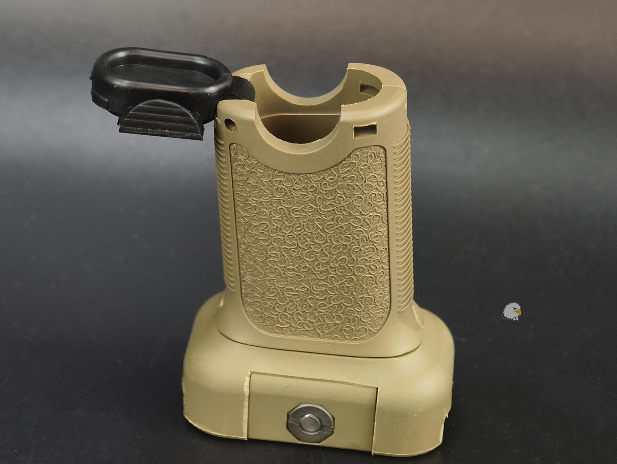 【翔準AOG】S&T Armament 戰術前握把/前把手 沙色 DA-GRIP10DE 垂直握把魚骨握把20mm導軌握把RIS握把 【翔準AOG】S&T Armament 戰術前握把/前把手 沙色 DA-GRIP10DE 垂直握把魚骨握把20mm導軌握把RIS握把