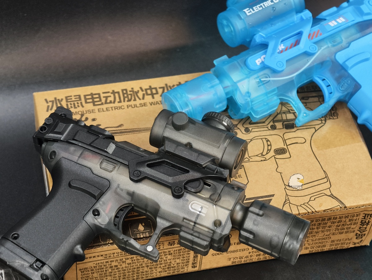 【翔準AOG】冰鼠電動脈衝水槍 噴水+發光 G50DD 發光款電動水槍 連發兒童戲水夏日玩具水戰神器水仗禮物小朋友 【翔準AOG】冰鼠電動脈衝水槍 噴水+發光 G50DD 發光款電動水槍 連發兒童戲水夏日玩具水戰神器水仗禮物小朋友