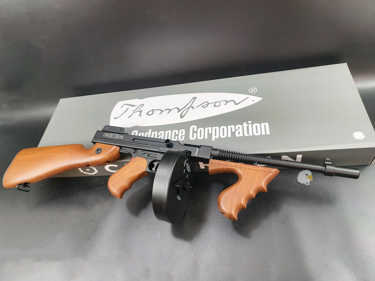 【翔準AOG】CYMA Thompson M1928/Chicago Type 復古電動槍CM.051 授權 AEG芝加哥打字機 【翔準AOG】CYMA Thompson M1928/Chicago Type 復古電動槍CM.051 授權 AEG芝加哥打字機