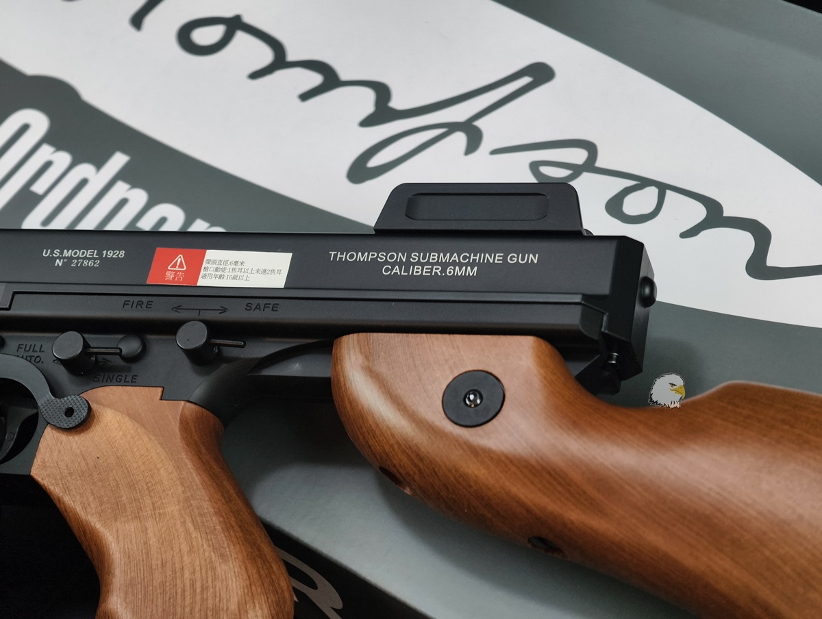 【翔準AOG】CYMA Thompson M1928/Chicago Type 復古電動槍CM.051 授權 AEG芝加哥打字機 【翔準AOG】CYMA Thompson M1928/Chicago Type 復古電動槍CM.051 授權 AEG芝加哥打字機