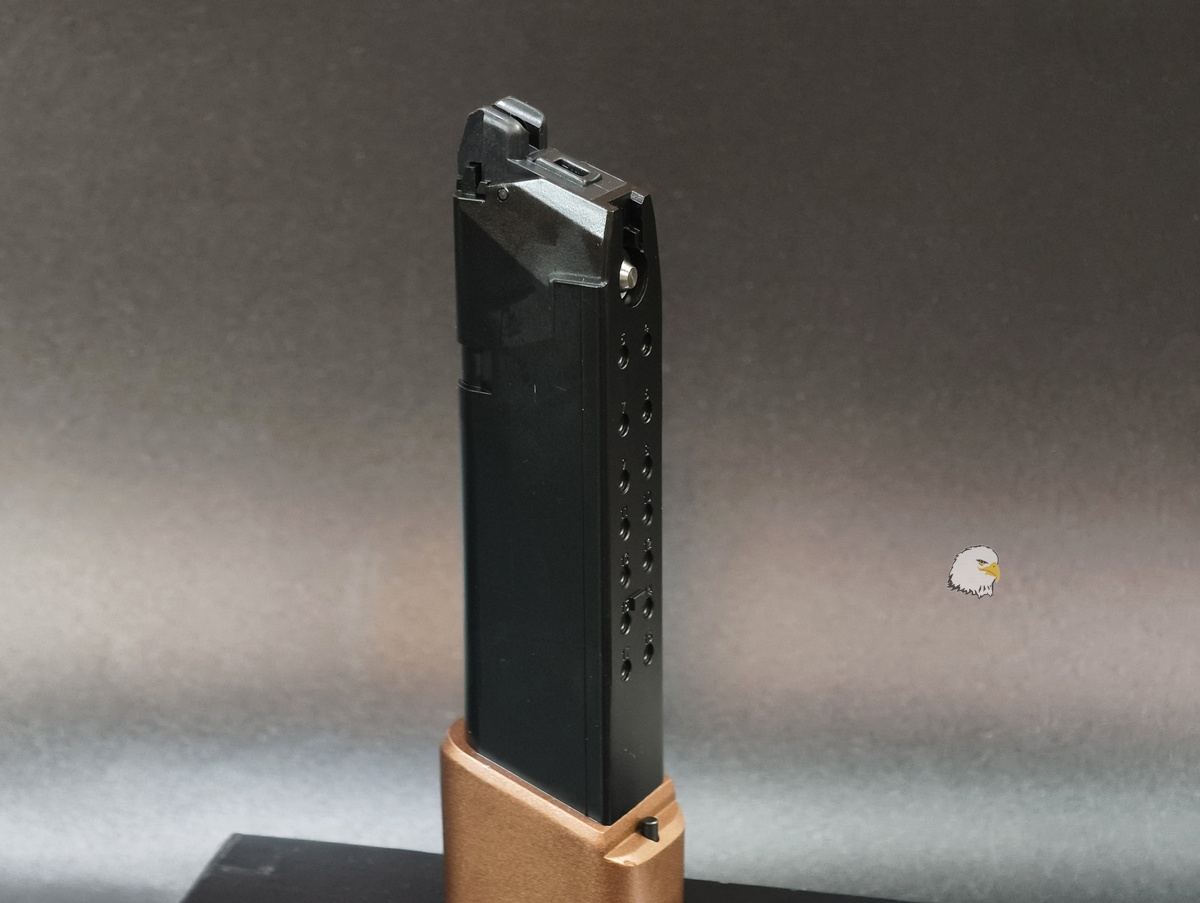 【翔準AOG】ARMY Armament×TTI Glock 瓦斯彈匣(銅色延長底板)MAG-A536 GBB匣6mm Green Gas 【翔準AOG】ARMY Armament×TTI Glock 瓦斯彈匣(銅色延長底板)MAG-A536 GBB匣6mm Green Gas