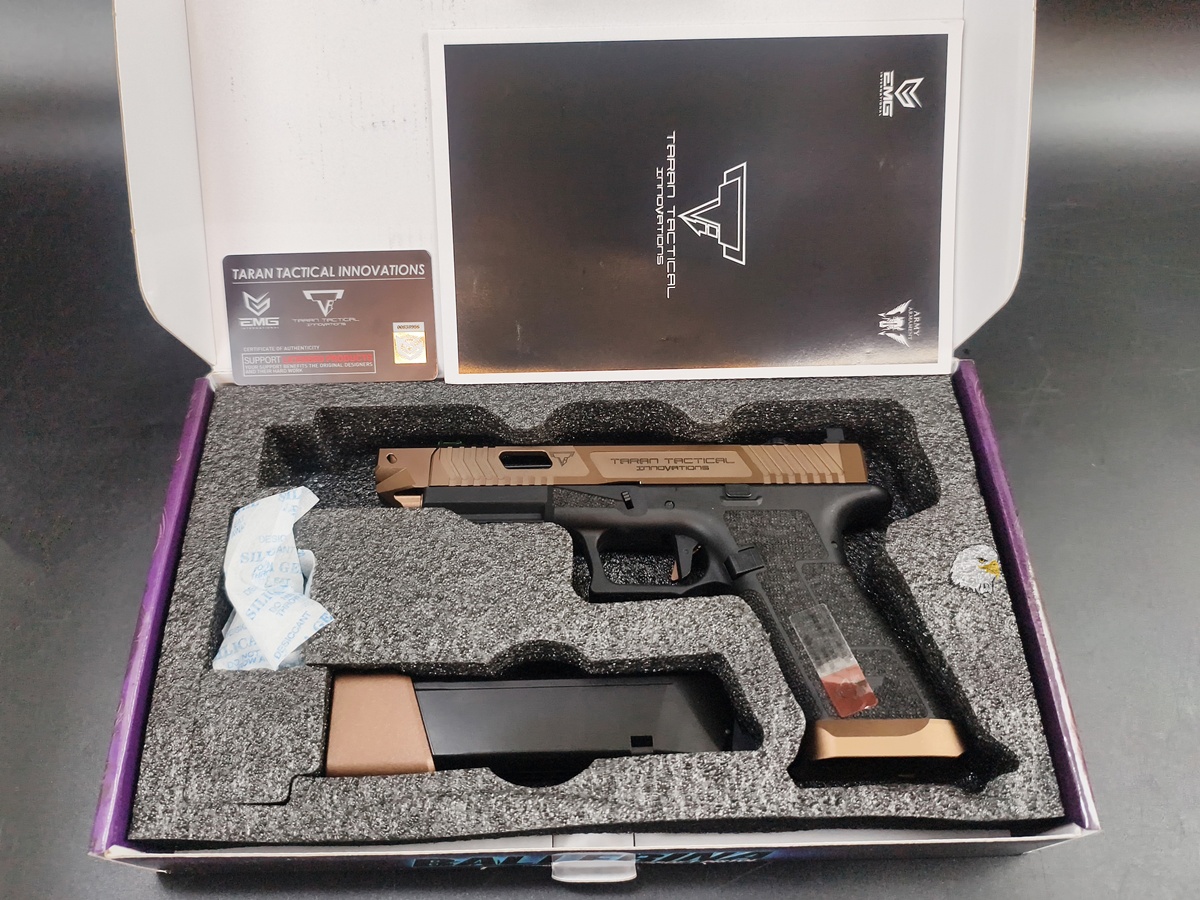 【翔準AOG】ARMY×EMG×TTI Ballerina G17 Gen5 GBB 瓦斯手槍 R34-4(古銅色/沙)5KU-R34D官方授權 【翔準AOG】ARMY×EMG×TTI Ballerina G17 Gen5 GBB 瓦斯手槍 R34-4(古銅色/沙)5KU-R34D官方授權