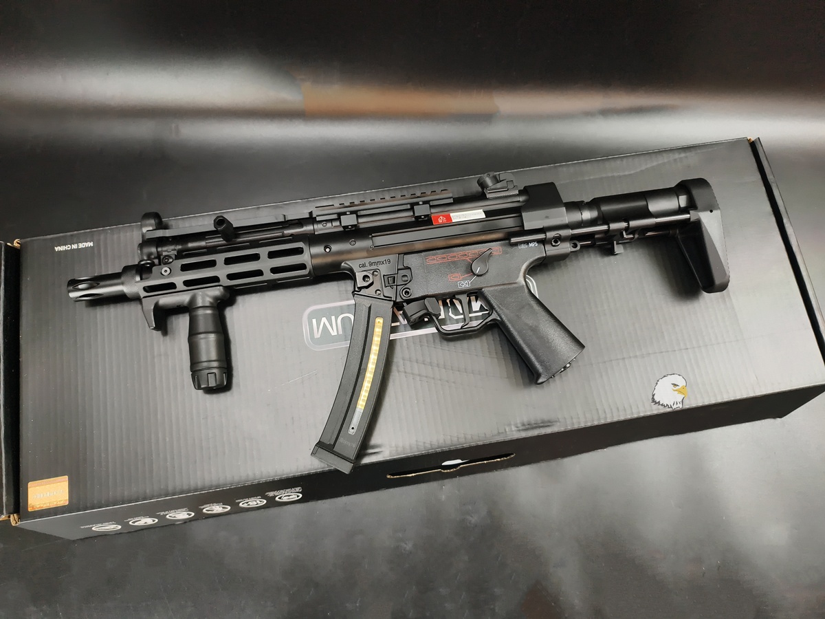 【翔準AOG】CYMA Platinum MP5 M-LOK AEG CM.041G PDW 伸縮托版 CM041G Airsoft快拆彈簧 【翔準AOG】CYMA Platinum MP5 M-LOK AEG CM.041G PDW 伸縮托版 CM041G Airsoft快拆彈簧