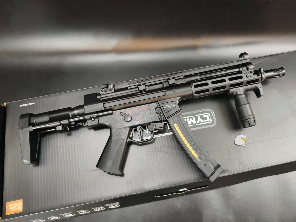 【翔準AOG】CYMA Platinum MP5 M-LOK AEG CM.041G PDW 伸縮托版 CM041G Airsoft快拆彈簧 【翔準AOG】CYMA Platinum MP5 M-LOK AEG CM.041G PDW 伸縮托版 CM041G Airsoft快拆彈簧
