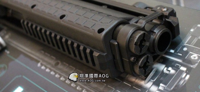 【現貨一隻】MARUI KSG-12 瓦斯散彈槍 【現貨一隻】MARUI KSG-12 瓦斯散彈槍