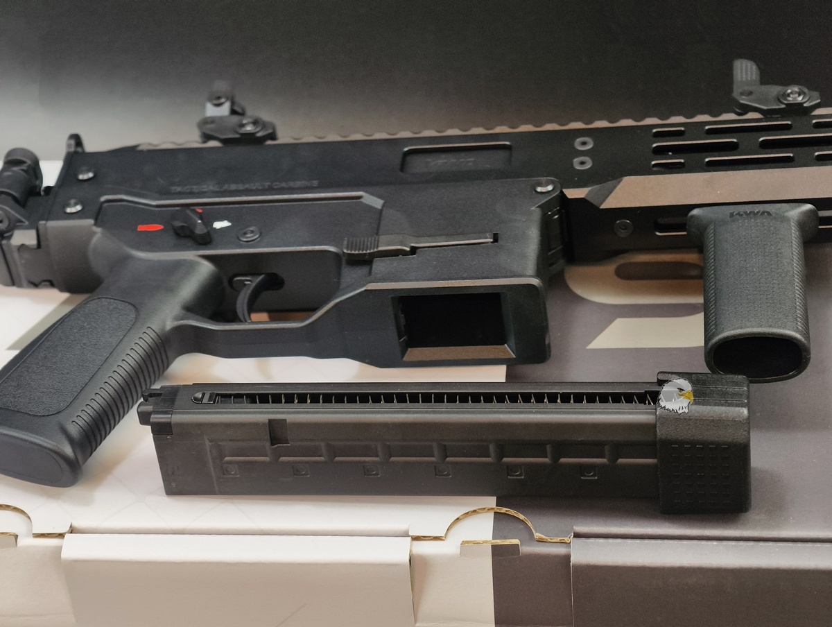 【翔準AOG】KWA TAC-9 GBB SMG 瓦斯衝鋒槍 D-06-05-011L 瓦斯槍 SMG氣動槍Airsoft PDW M-LOK 1913槍托 【翔準AOG】KWA TAC-9 GBB SMG 瓦斯衝鋒槍 D-06-05-011L 瓦斯槍 SMG氣動槍Airsoft PDW M-LOK 1913槍托