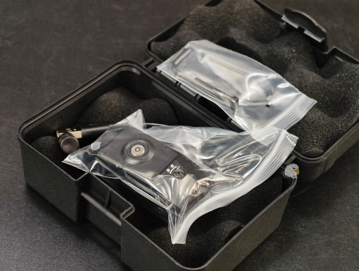 【翔準AOG】長條型 USB 充電式紅光雷射瞄準器 B03012D 紅外線 紅雷射紅點 磁吸充電 瞄準 【翔準AOG】長條型 USB 充電式紅光雷射瞄準器 B03012D 紅外線 紅雷射紅點 磁吸充電 瞄準