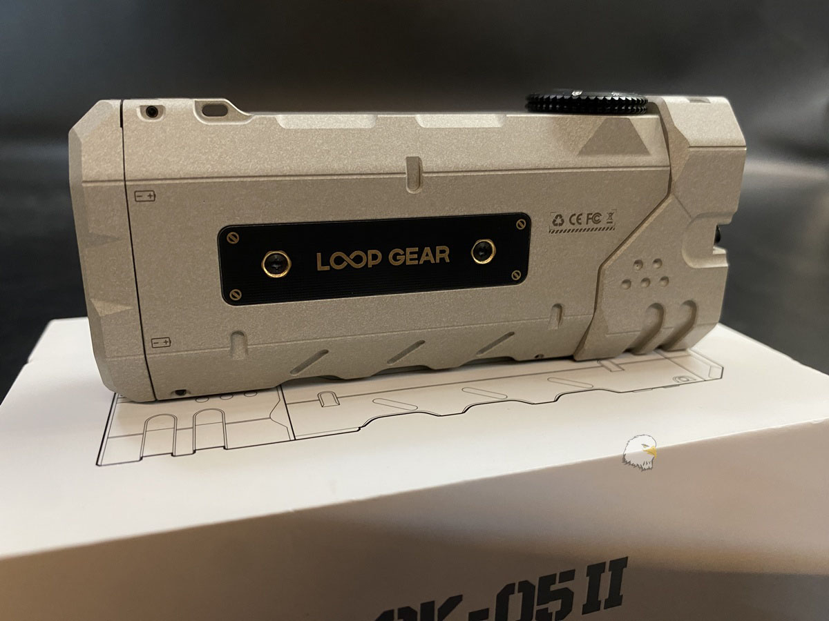 【翔準AOG】LOOP GEAR SK-05II PRO多功能 EDC 戶外手電筒B0302L006遠射+泛光雙光源5000流明 鋁合金戶外電筒 【翔準AOG】LOOP GEAR SK-05II PRO多功能 EDC 戶外手電筒B0302L006遠射+泛光雙光源5000流明 鋁合金戶外電筒