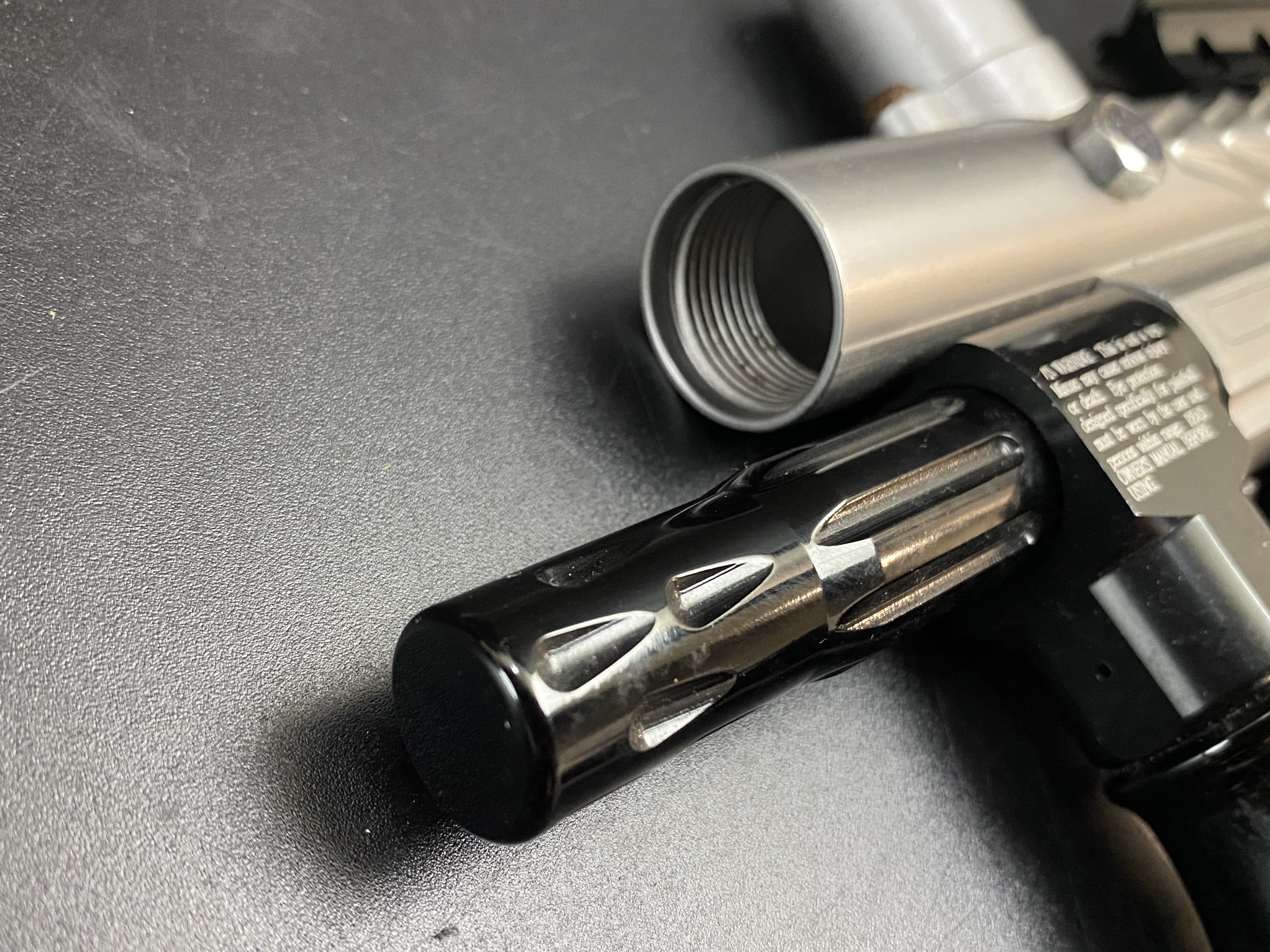 售完為止【翔準AOG】(短)漆彈槍 (銀色隨機)長管式氣動發射器 黑色的機械式半自動漆彈槍殺肉品零件拆料 售完為止【翔準AOG】(短)漆彈槍 (銀色隨機)長管式氣動發射器 黑色的機械式半自動漆彈槍殺肉品零件拆料