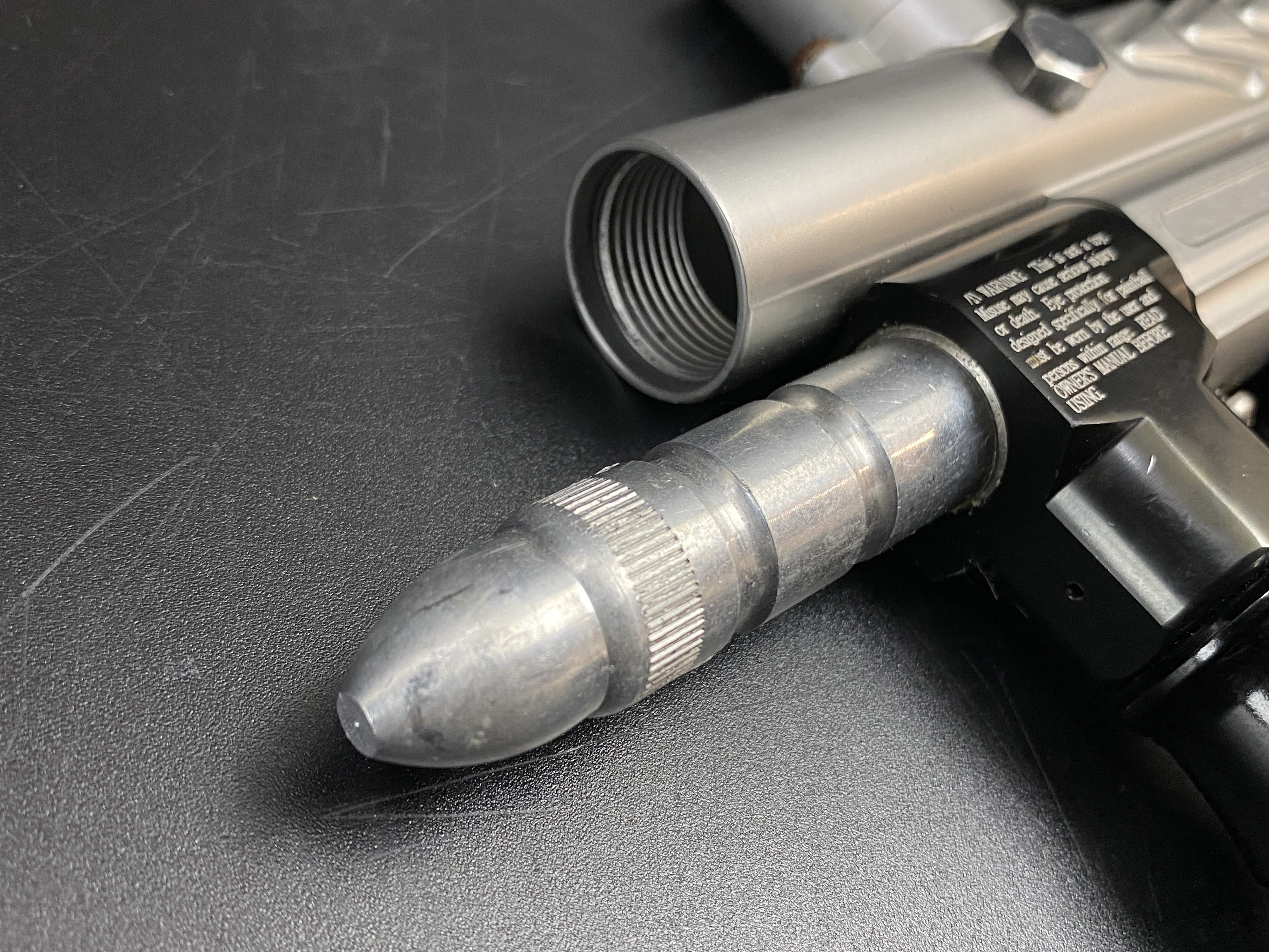 售完為止【翔準AOG】(短)漆彈槍 (銀色隨機)長管式氣動發射器 黑色的機械式半自動漆彈槍殺肉品零件拆料 售完為止【翔準AOG】(短)漆彈槍 (銀色隨機)長管式氣動發射器 黑色的機械式半自動漆彈槍殺肉品零件拆料