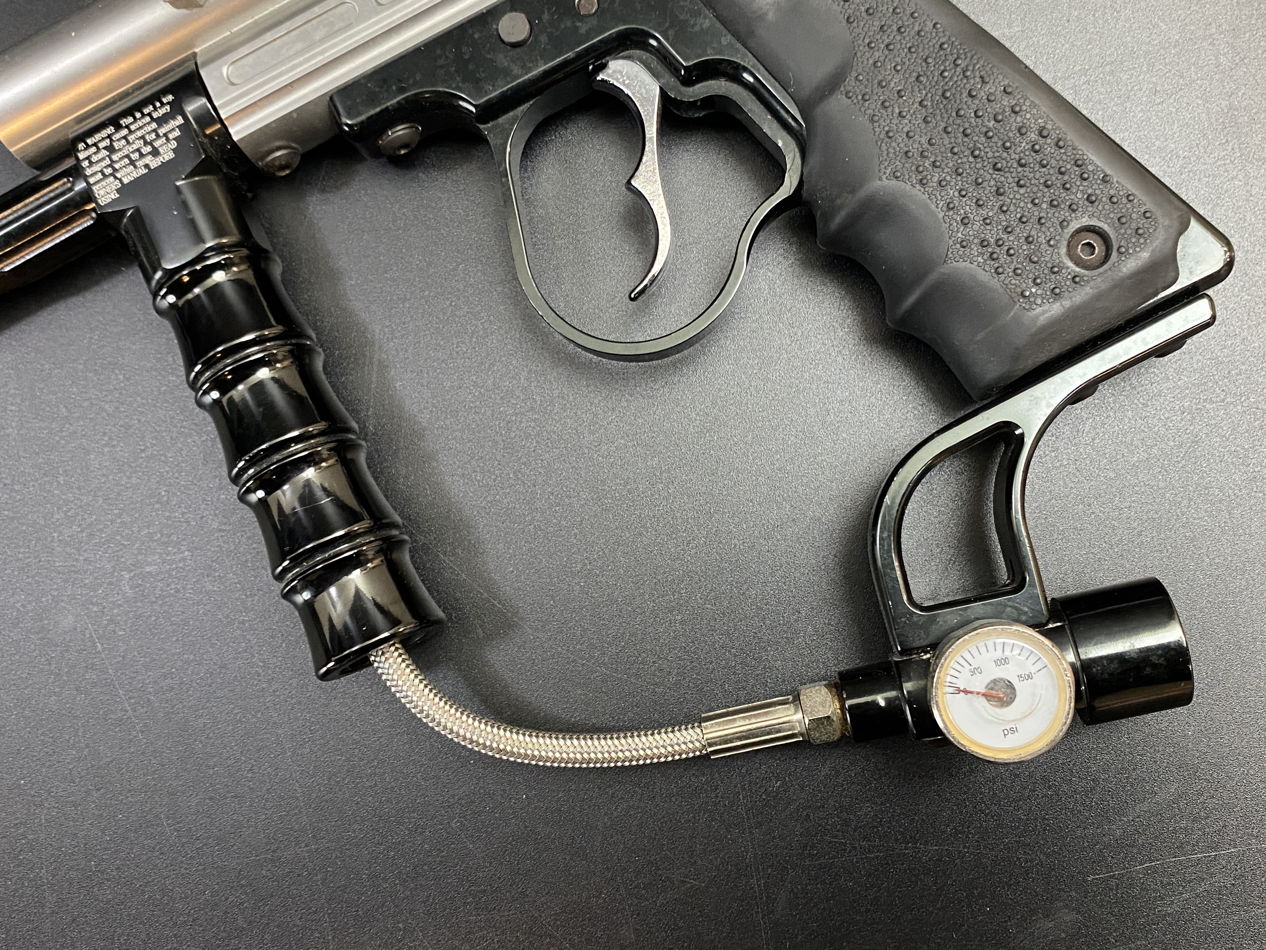 售完為止【翔準AOG】(短)漆彈槍 (銀色隨機)長管式氣動發射器 黑色的機械式半自動漆彈槍殺肉品零件拆料 售完為止【翔準AOG】(短)漆彈槍 (銀色隨機)長管式氣動發射器 黑色的機械式半自動漆彈槍殺肉品零件拆料