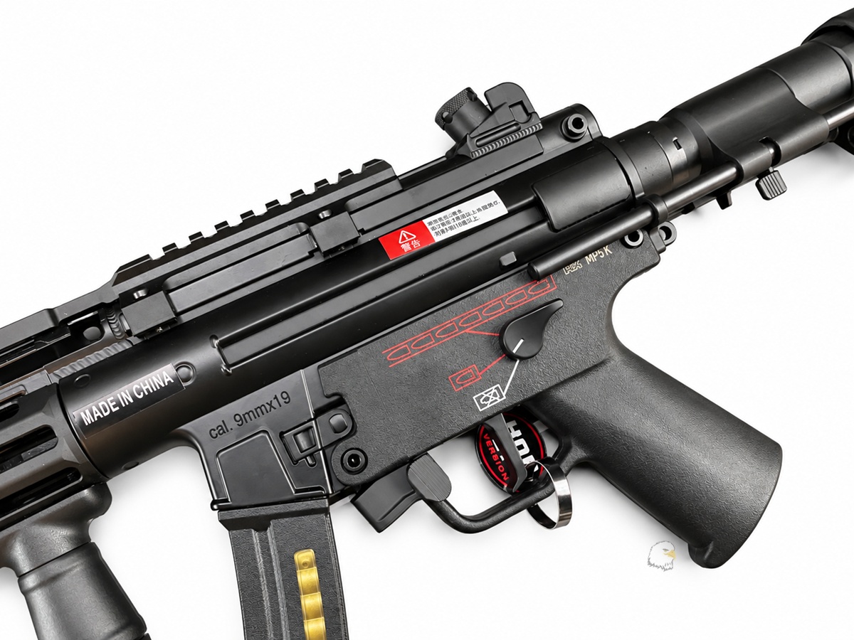 【翔準AOG】CYMA APSK M-LOK AEG 電動槍 黑色 DA-CM041K 伸縮式後托 MP5 戰術握把 【翔準AOG】CYMA APSK M-LOK AEG 電動槍 黑色 DA-CM041K 伸縮式後托 MP5 戰術握把